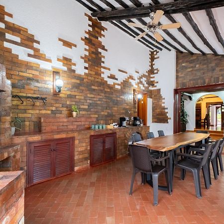 Hotel Chalet El Castillo By Majuva El Edén Εξωτερικό φωτογραφία