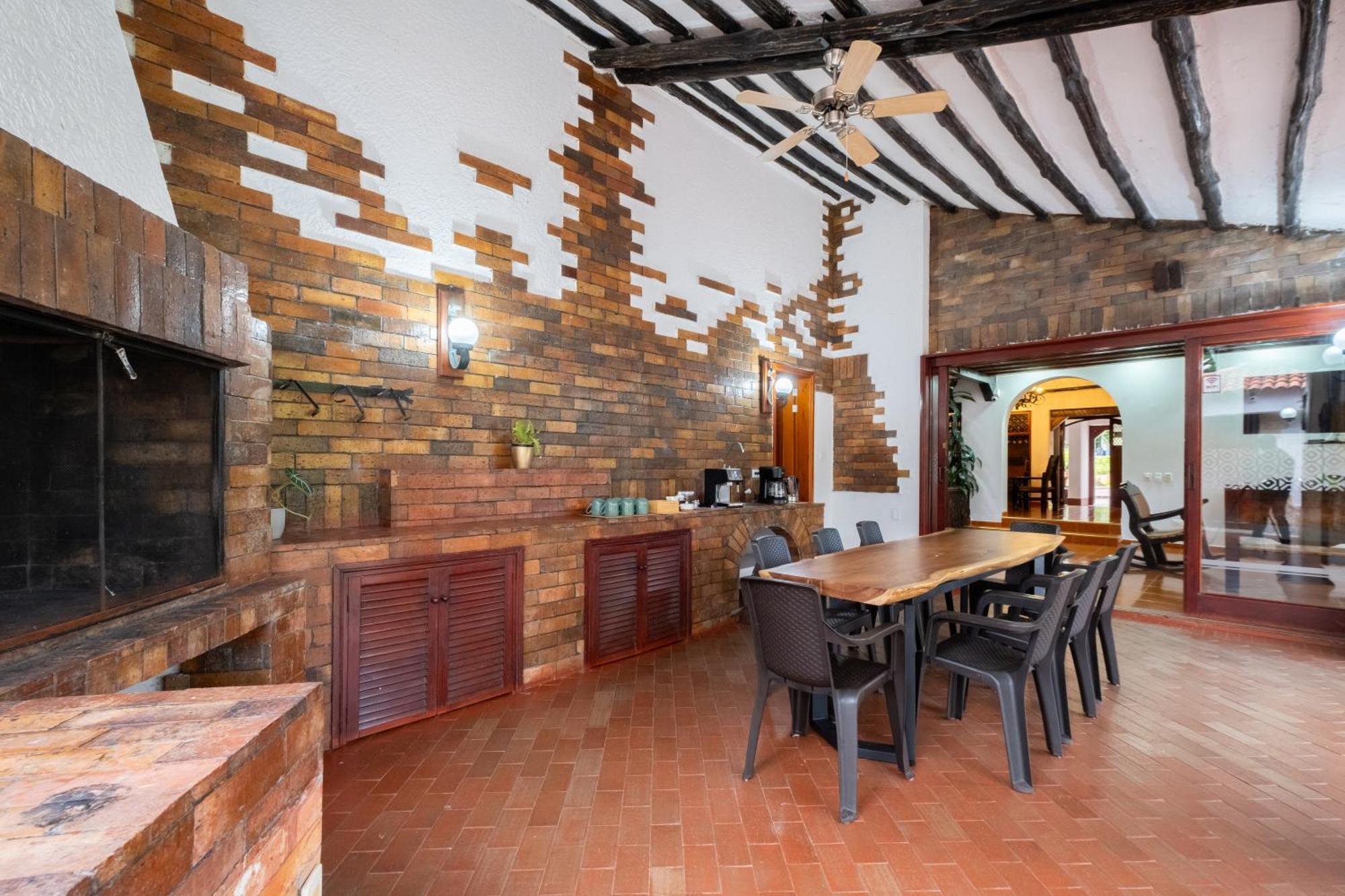 Hotel Chalet El Castillo By Majuva El Edén Εξωτερικό φωτογραφία