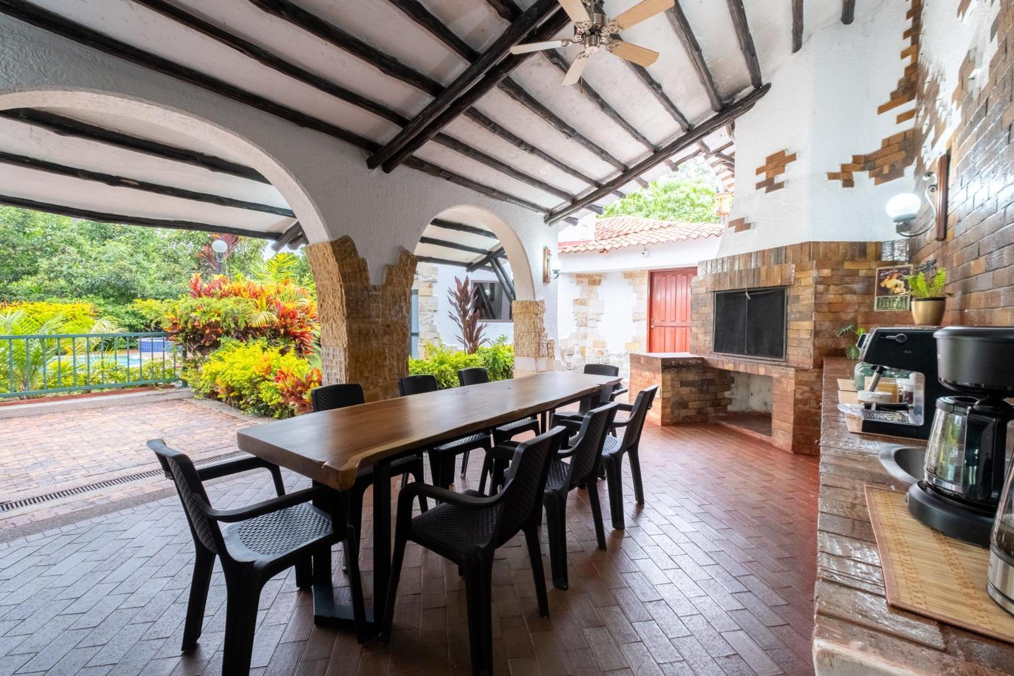 Hotel Chalet El Castillo By Majuva El Edén Εξωτερικό φωτογραφία