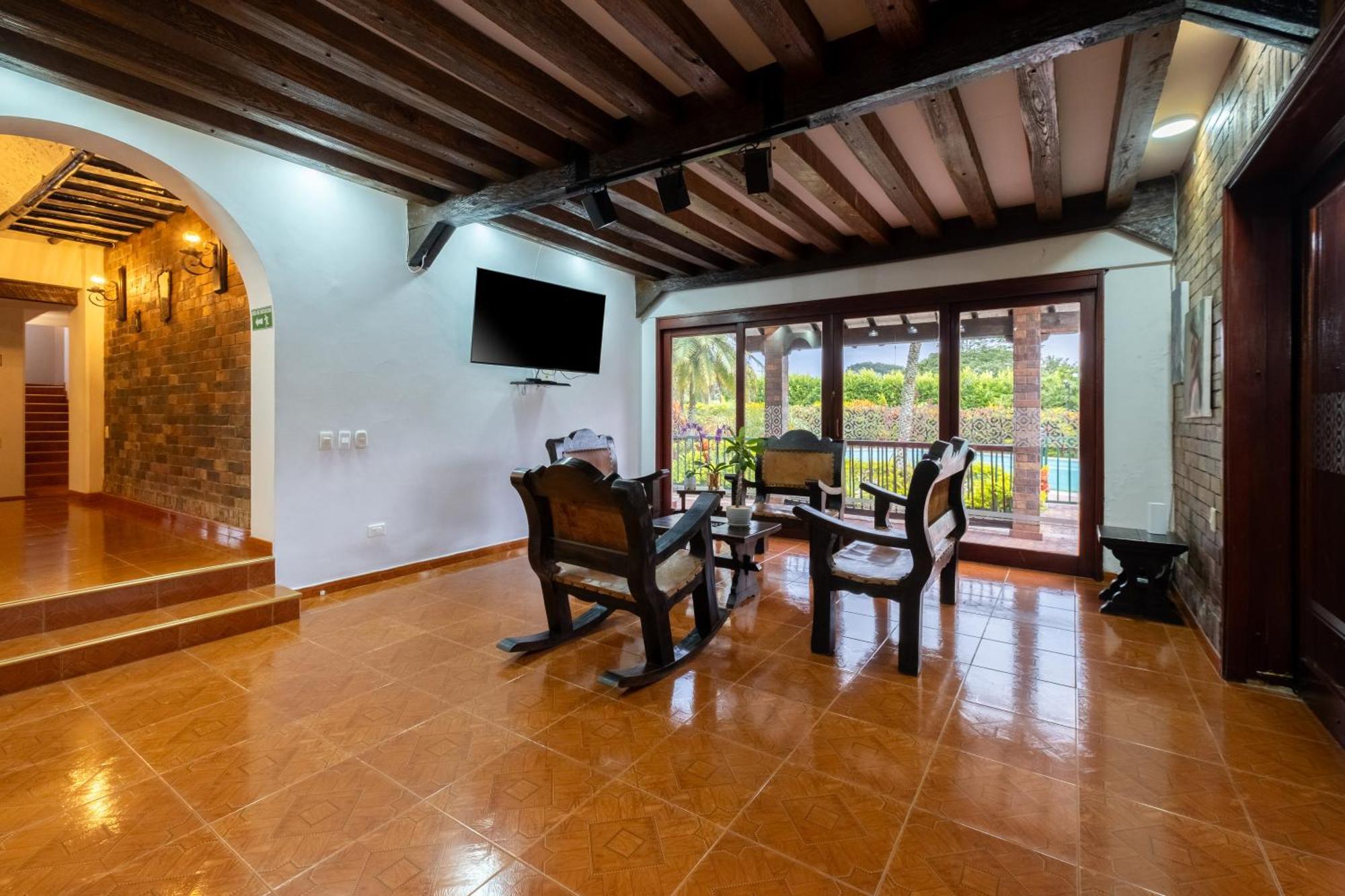 Hotel Chalet El Castillo By Majuva El Edén Εξωτερικό φωτογραφία