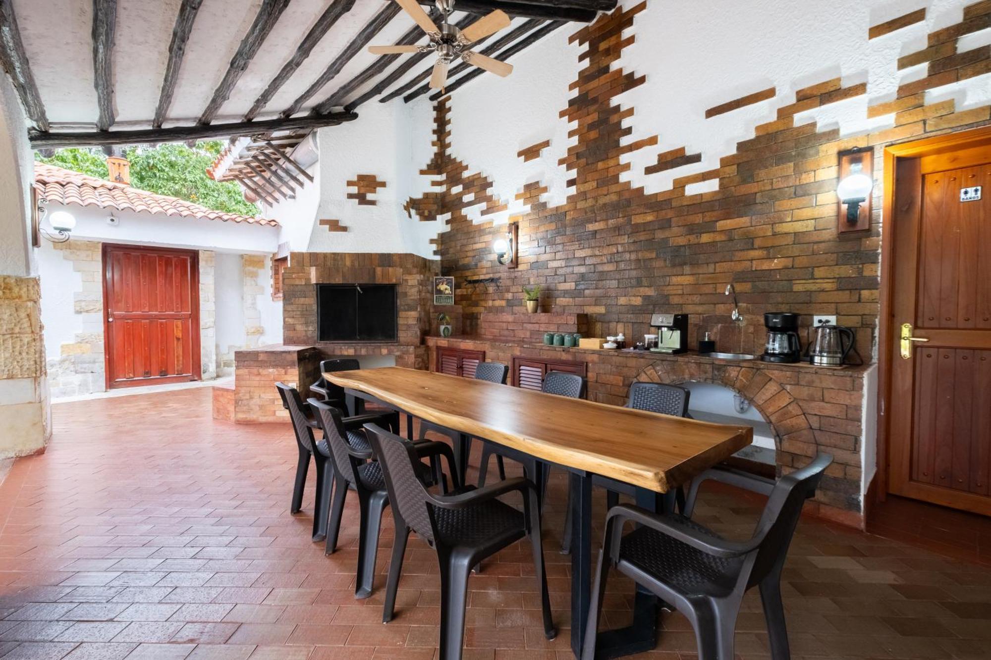 Hotel Chalet El Castillo By Majuva El Edén Εξωτερικό φωτογραφία