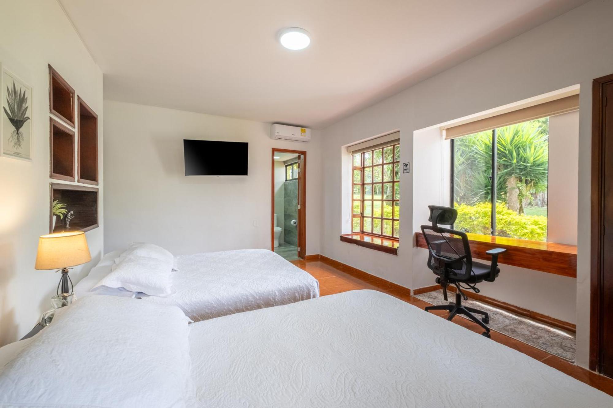 Hotel Chalet El Castillo By Majuva El Edén Εξωτερικό φωτογραφία