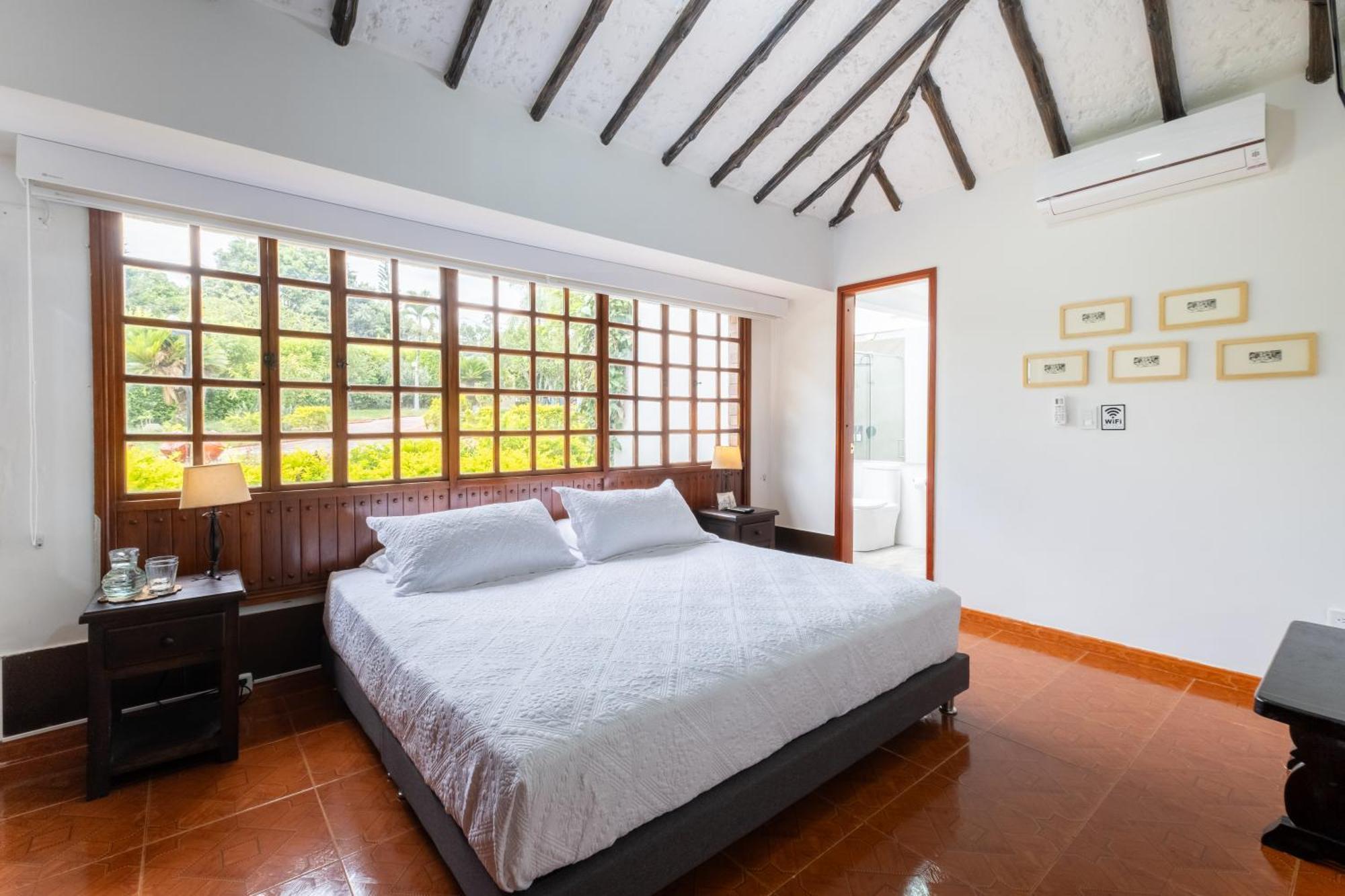 Hotel Chalet El Castillo By Majuva El Edén Εξωτερικό φωτογραφία